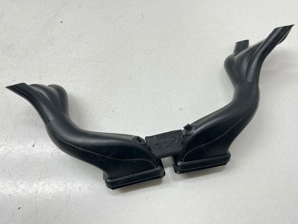 Cabin air duct channel 7E2819167