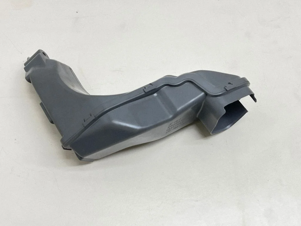 Cabin air duct channel D547TKFAA