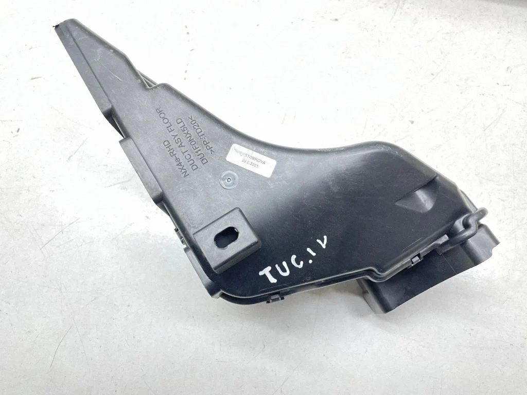 Salona gaisa kanāls (-i) 97279CZ900