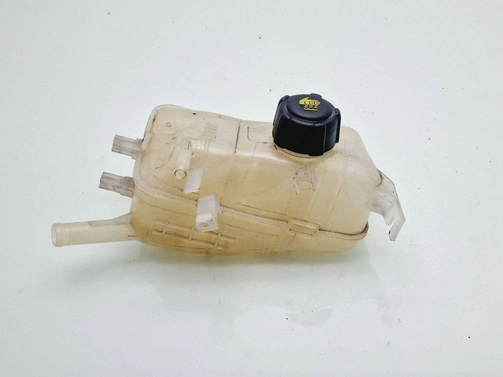 Coolant expansion tank/reservoir 217100005R