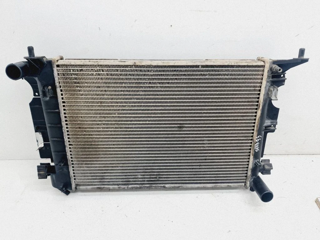 Dzesēšanas šķidruma radiators 4729588