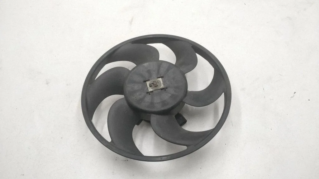 Elektriline radiaatori jahutusventilaator 0130303015
