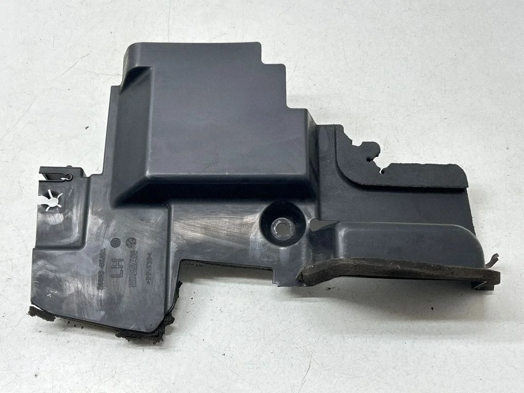 Kierownica powietrza chłodnicy 214694KJ0A