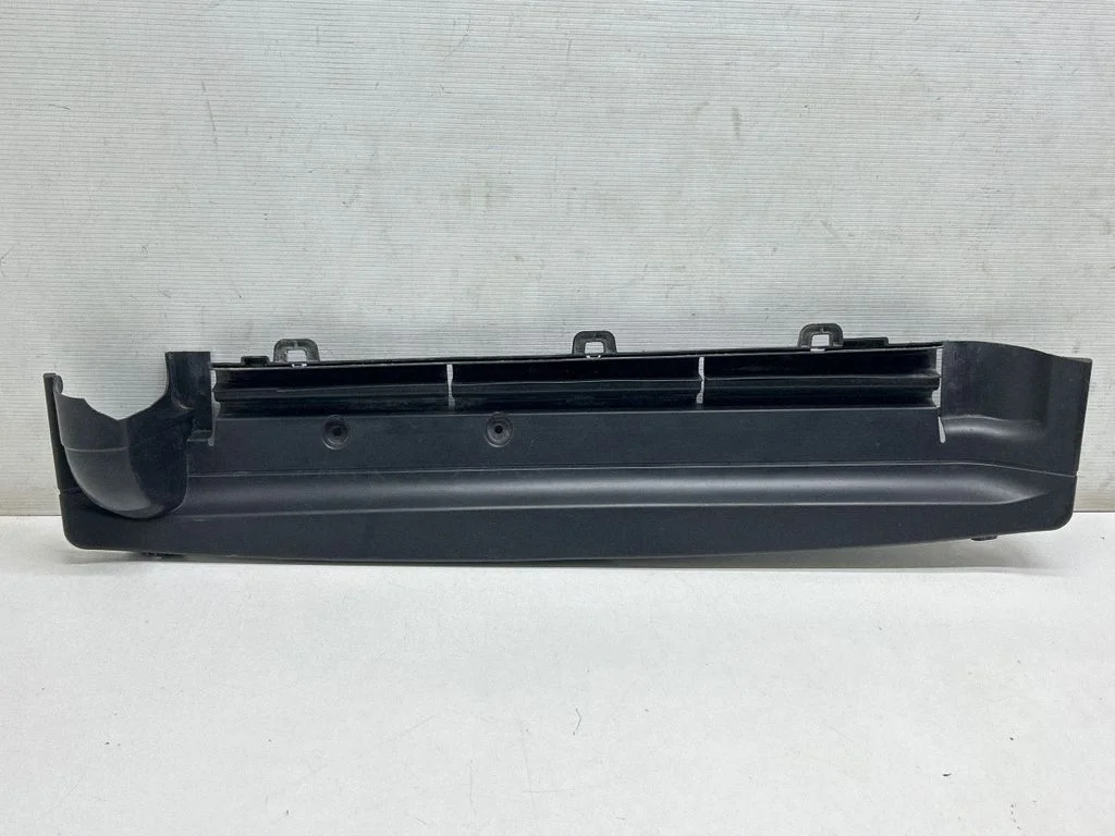 Intercooler air guide/duct channel 7E0805962B