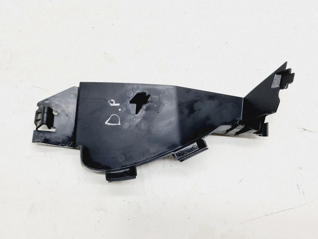 Kierownica powietrza chłodnicy A2468880138