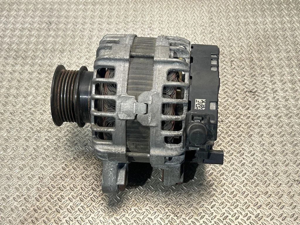 Generaator – Volvo S90, V90 (2016-)