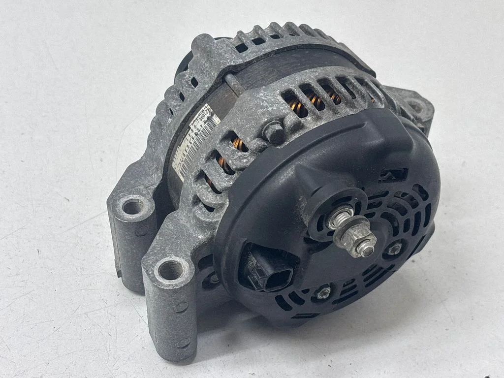 Generator/alternator P68408690AB