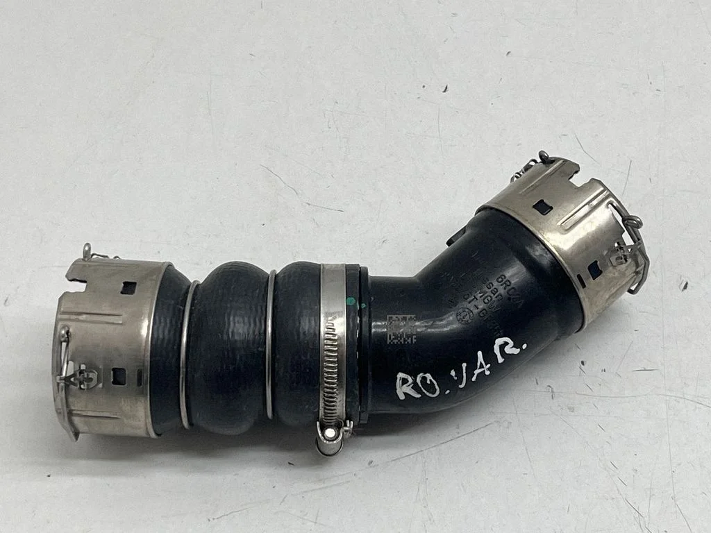 Vahejahuti voolik (-ud)/ toru (-d) 144606RC2A