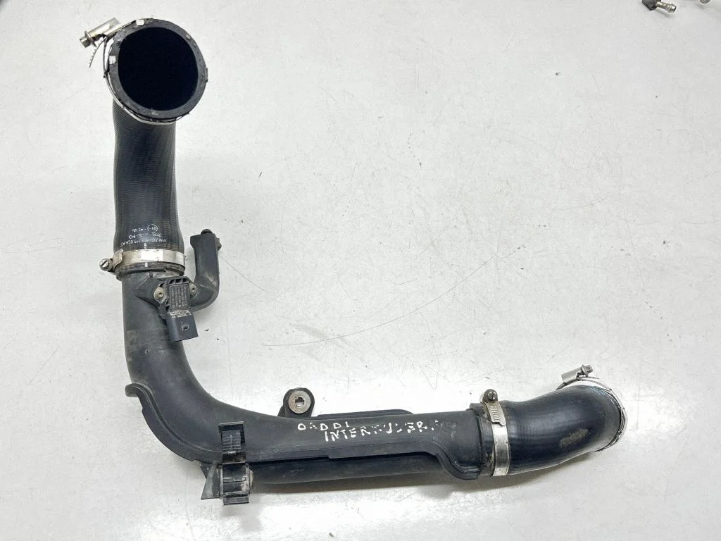 Intercooler hose/pipe 1K0145770AE
