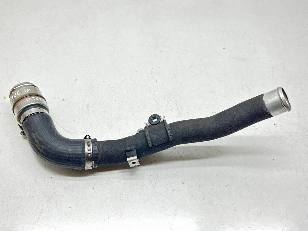 Intercooler hose/pipe 28251-2M000
