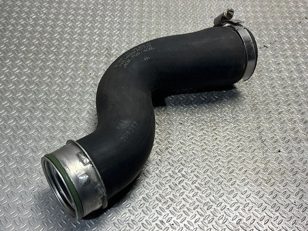 Intercooler hose/pipe 1K0145832AT