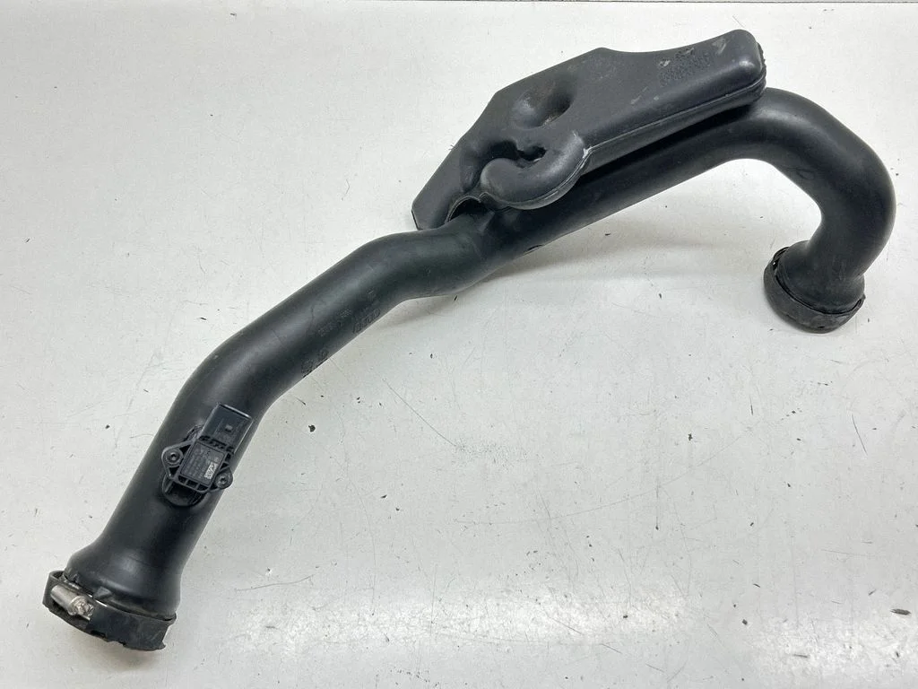 Intercooler hose/pipe 80A145673E