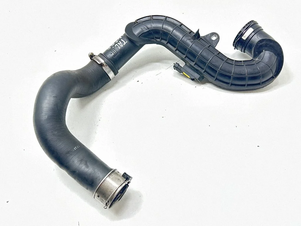 Intercooler hose/pipe 144602453R
