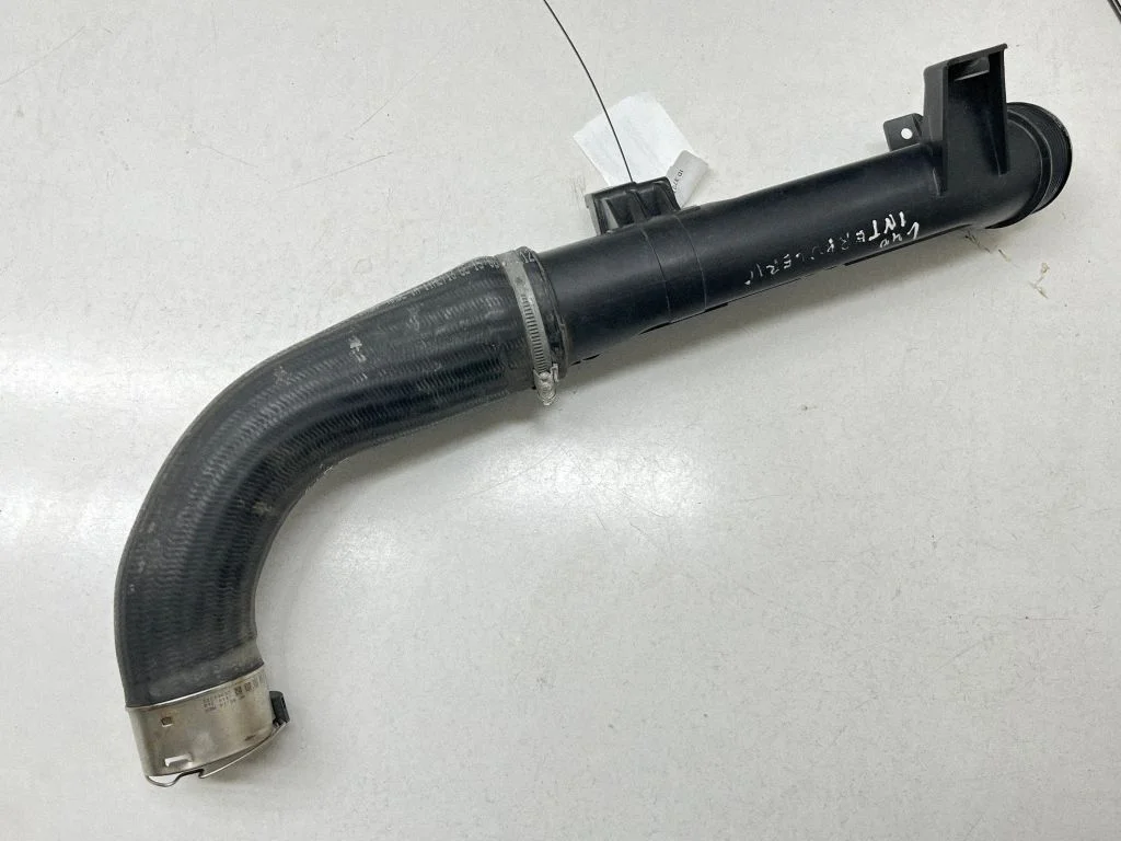 Intercooler hose/pipe 31422153