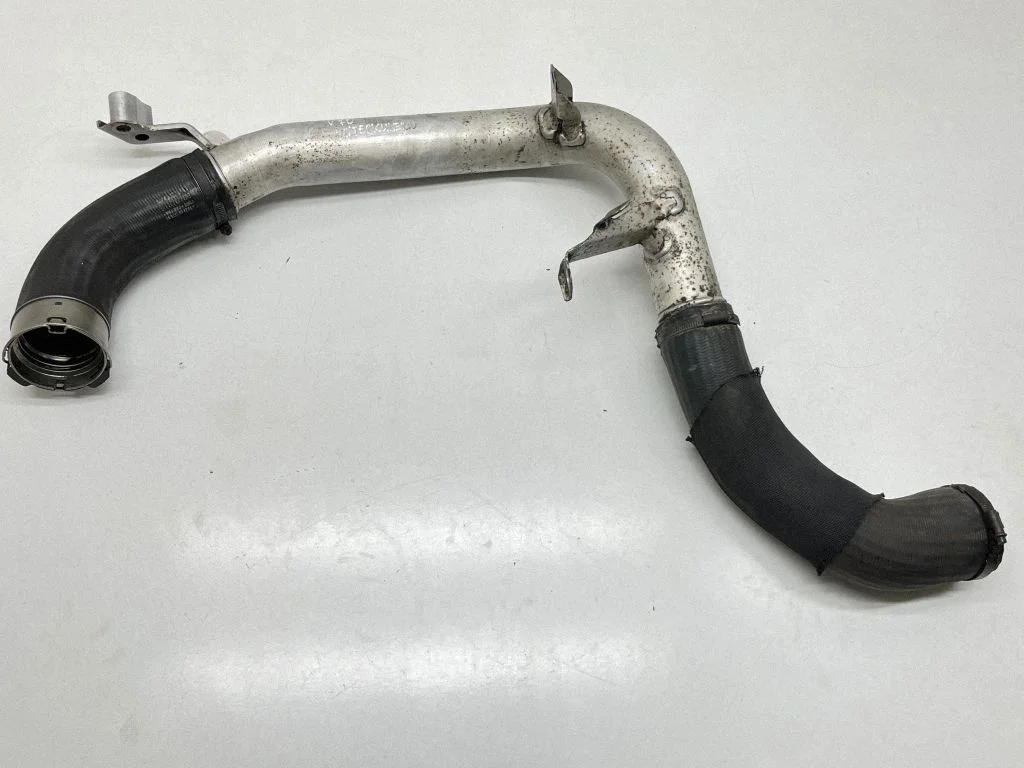 Intercooler hose/pipe 31376286