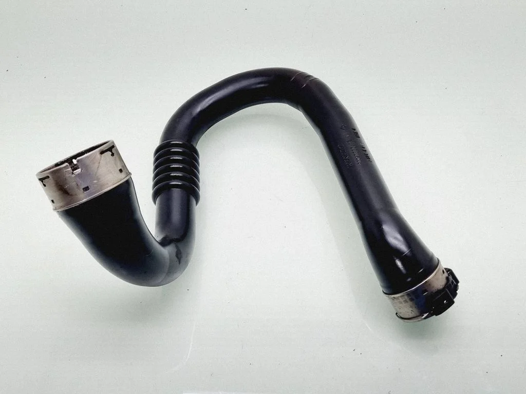Intercooler hose/pipe 144600003R