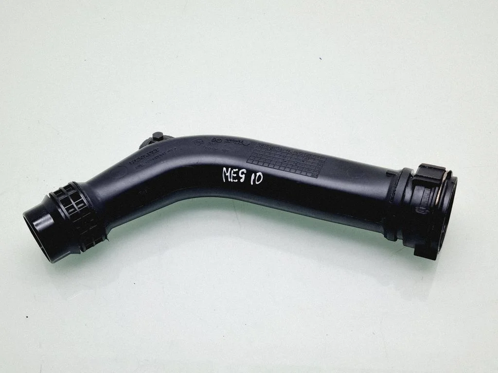 Intercooler hose/pipe 144600001R