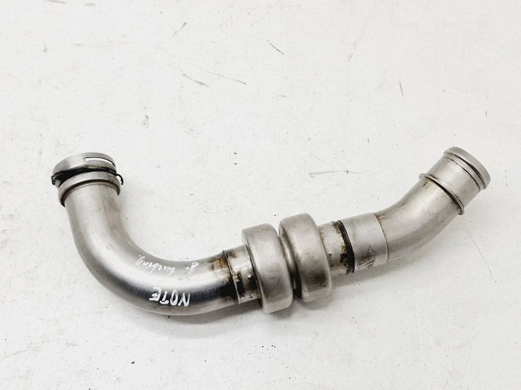 Wąż / rura intercoolera – Nissan Note (E11) (2006-2014)