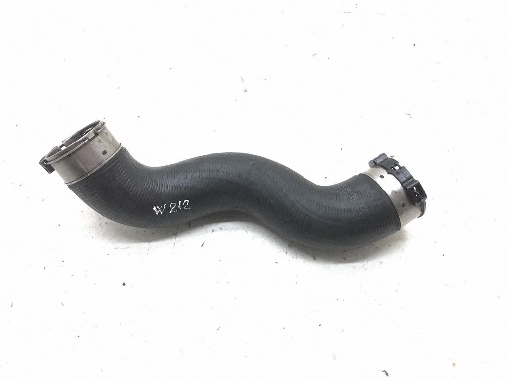 Intercooler hose/pipe