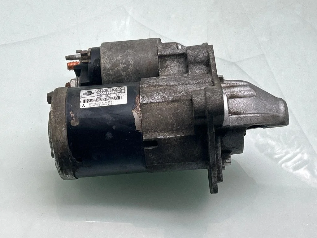 Starter motor M000T32178ZE