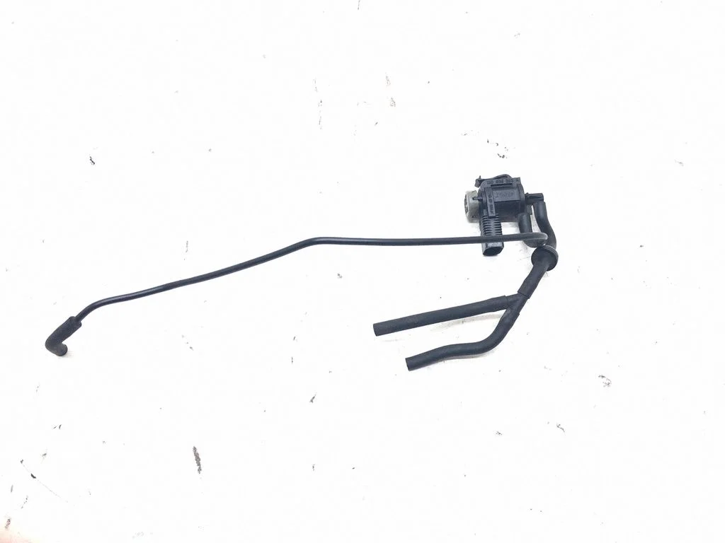 Turbo solenoid valve 1K0906283A