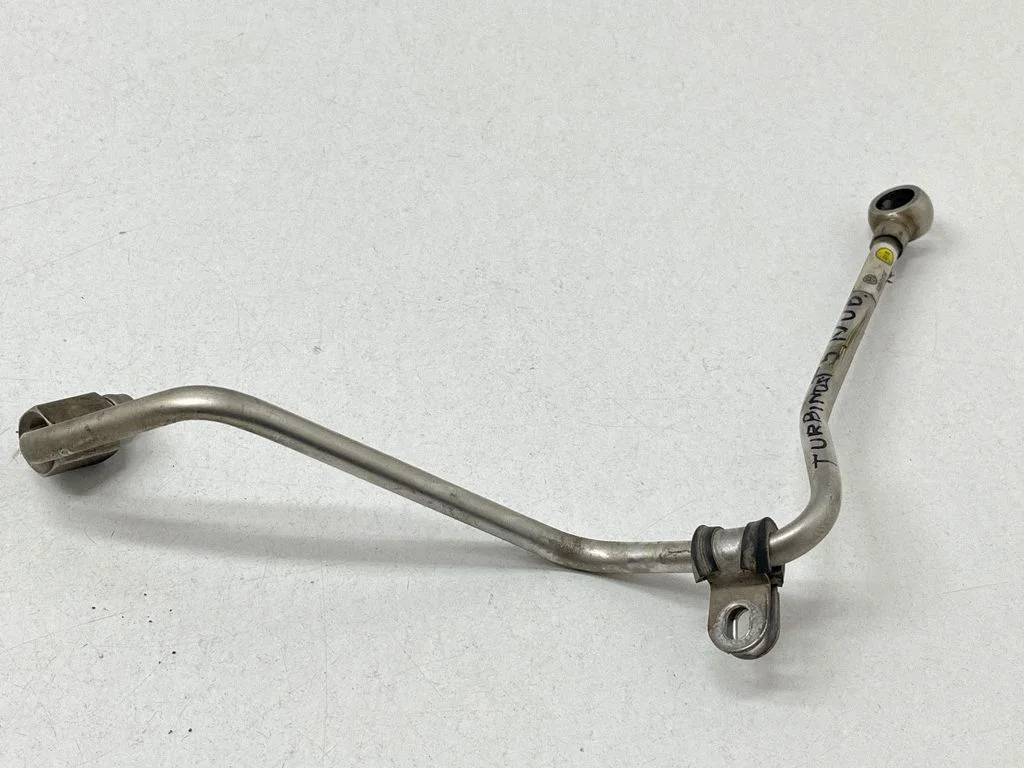 Turbo turbocharger oiling pipe/hose 03L145771Q