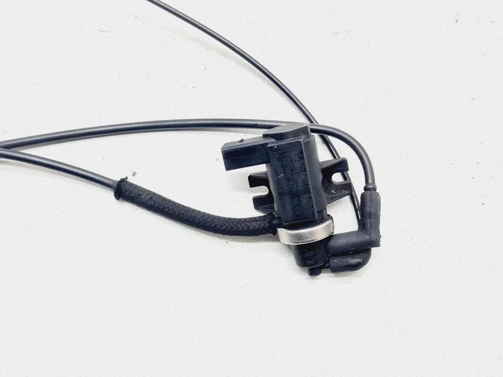 Turbo solenoid valve 1J0906627