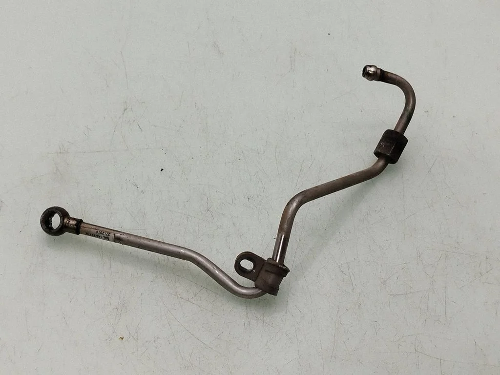 Määrimistoru(d)/-voolik(ud) 03L145771Q