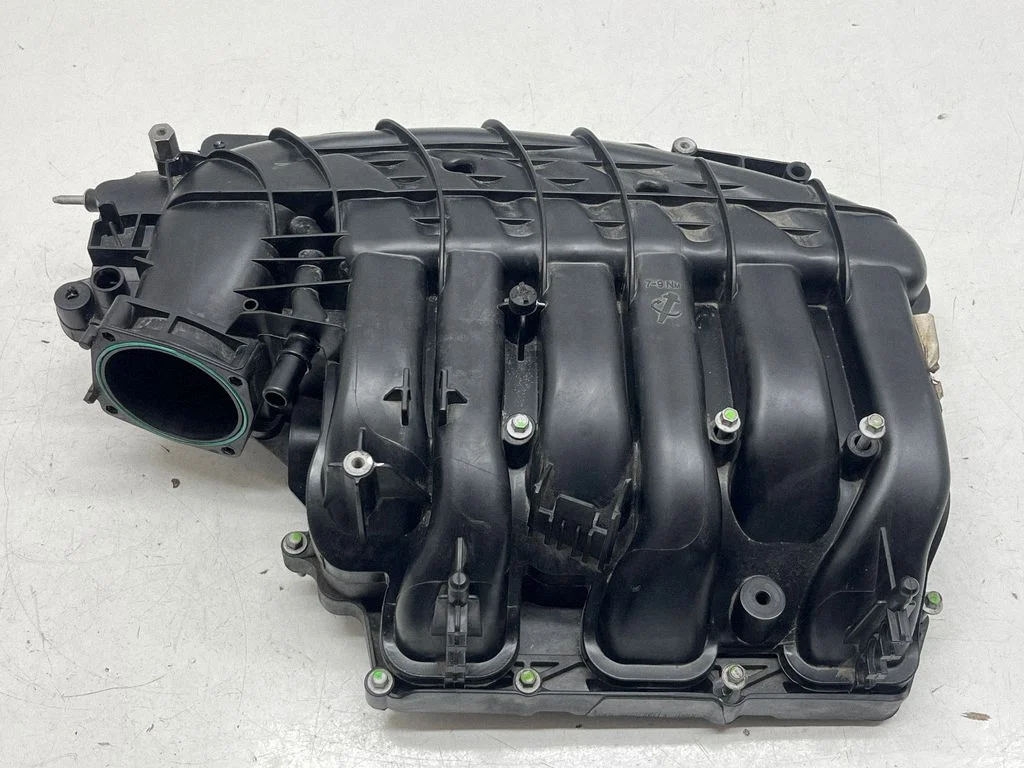 Intake manifold P8843080