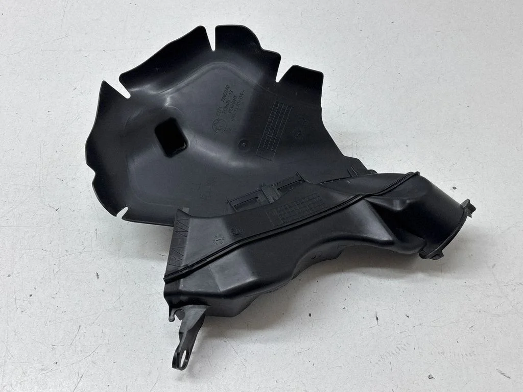 Air intake duct part 51717385249