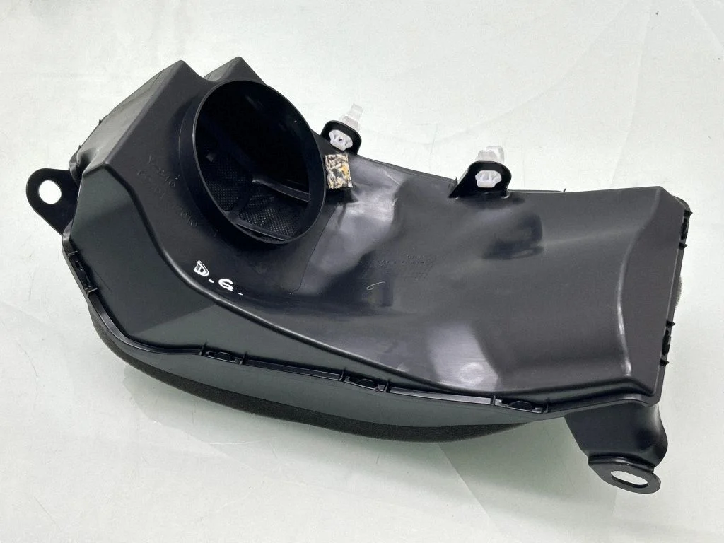 Air intake duct part G92D142010