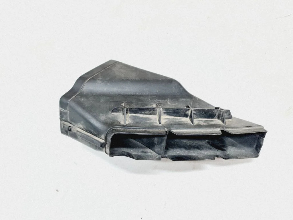 Air intake duct part – Audi A6 Allroad C6 (2006-2011)