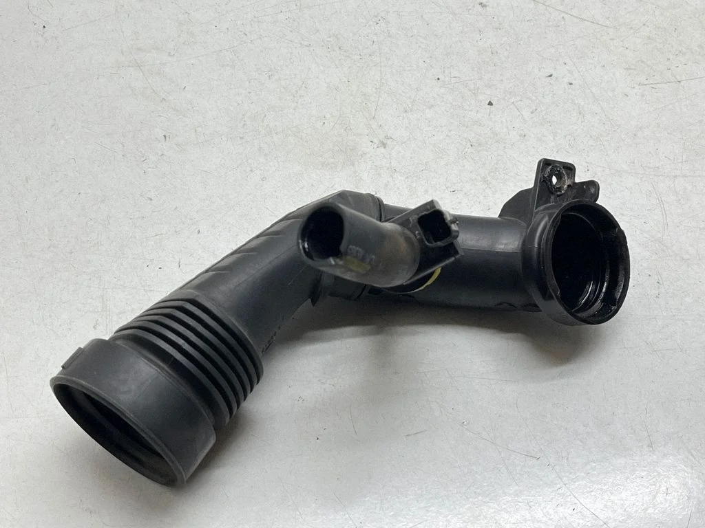 Air intake hose/pipe 9810921180