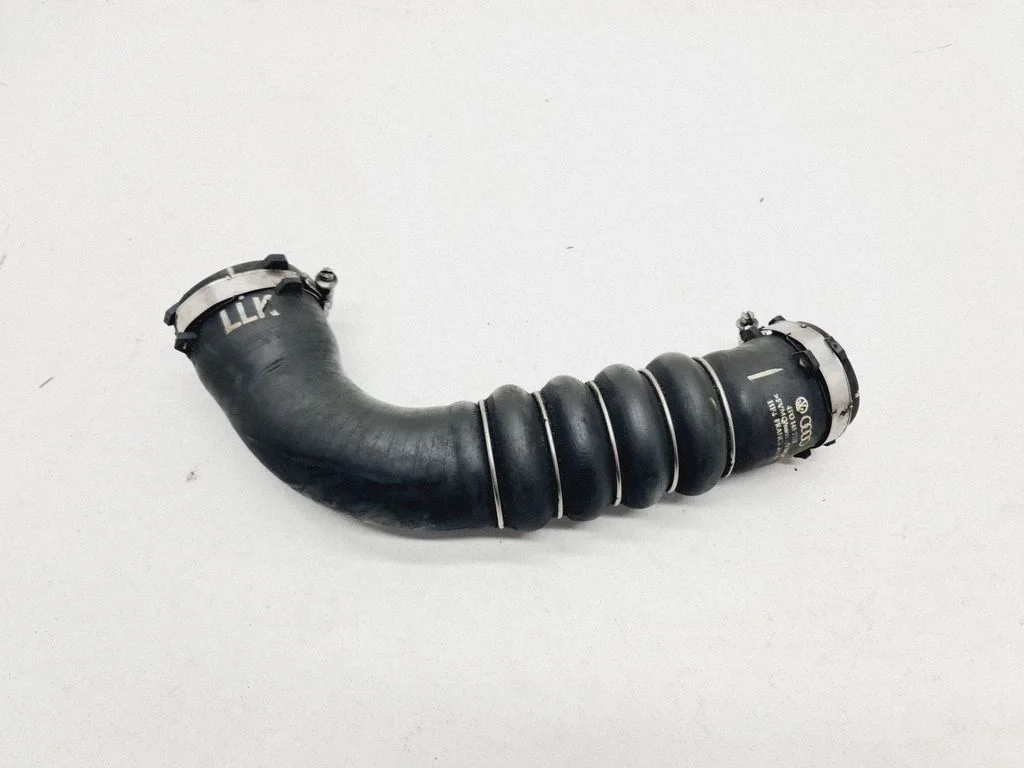 Turbo air intake inlet pipe/hose – Audi A6 Allroad C6 (2006-2011)