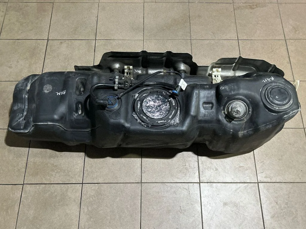 Degvielas tvertne 68525646AC
