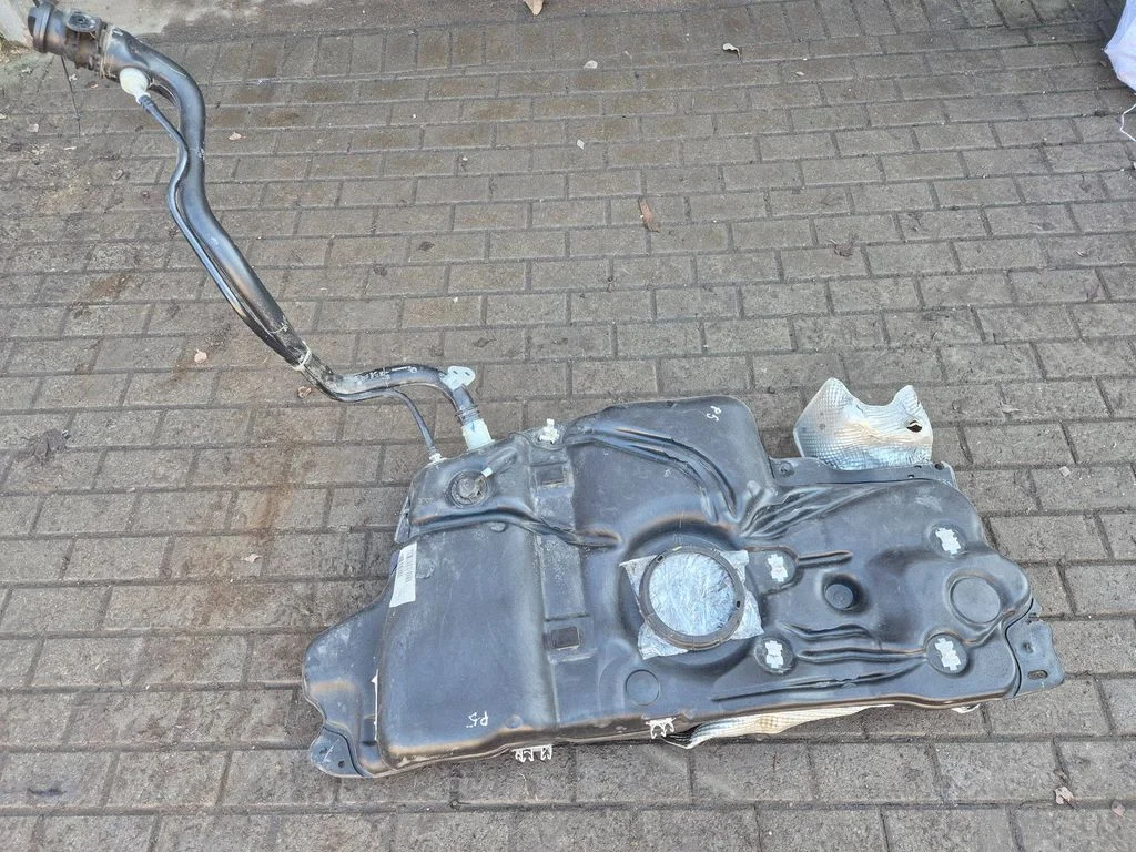 Fuel tank 9813793080