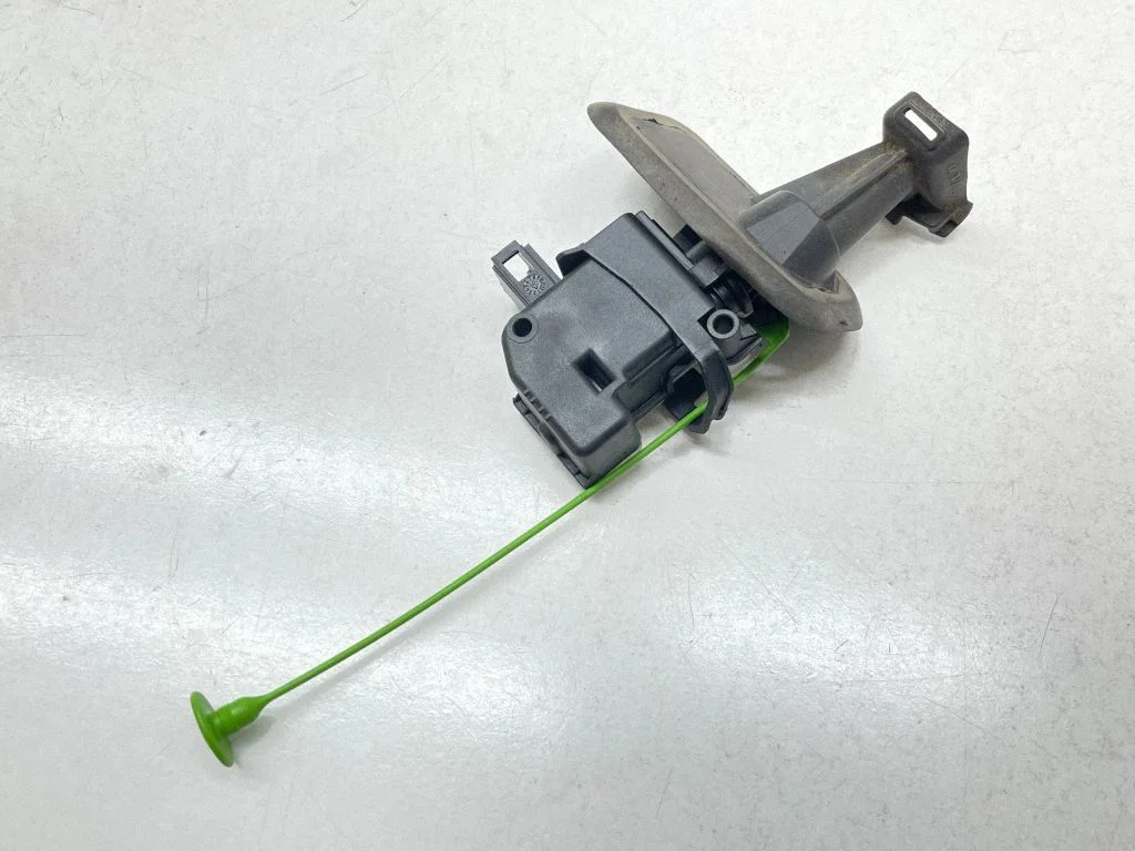 Fuel tank cap lock 31299032
