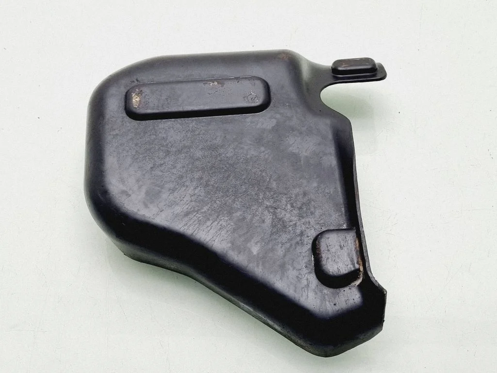 Fuel tank bottom protection 7L0201980