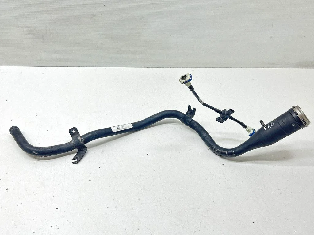 Fuel tank filler neck pipe P68299075AG
