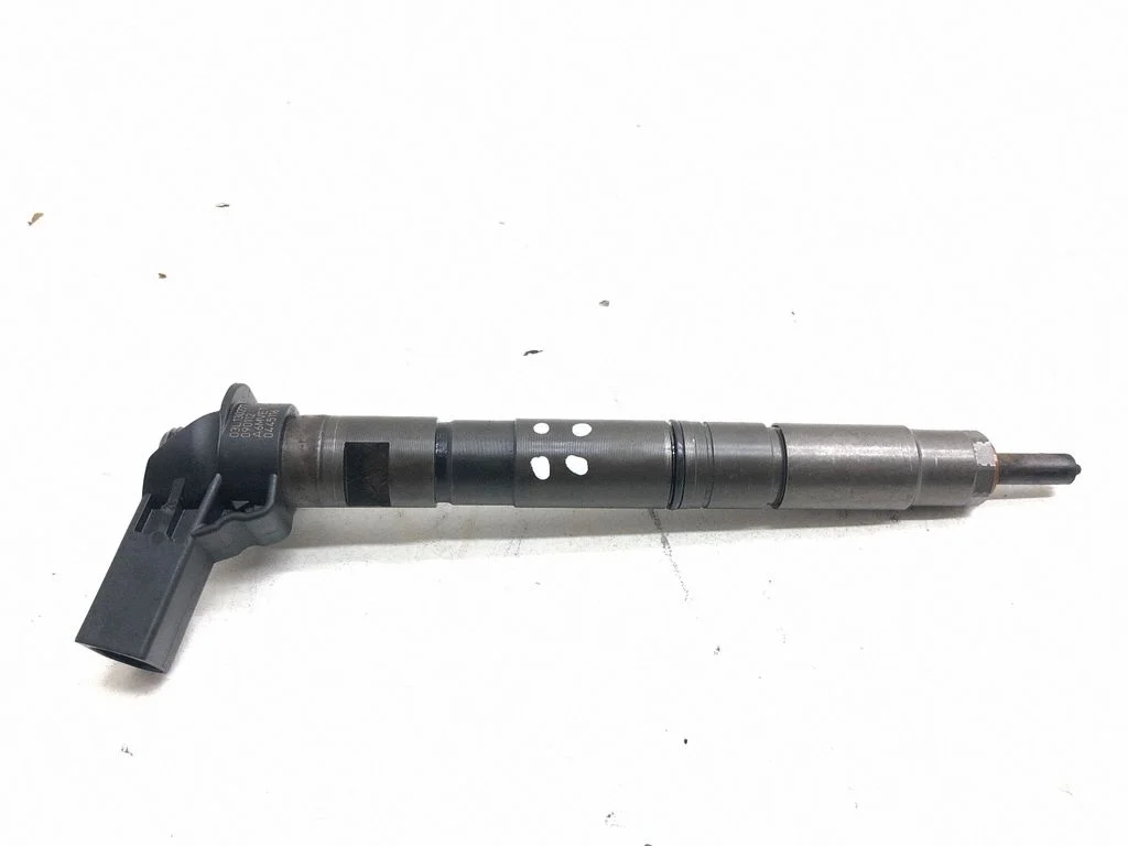 Fuel injector 03L130277