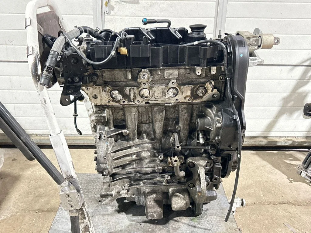 Mootor D4204T9