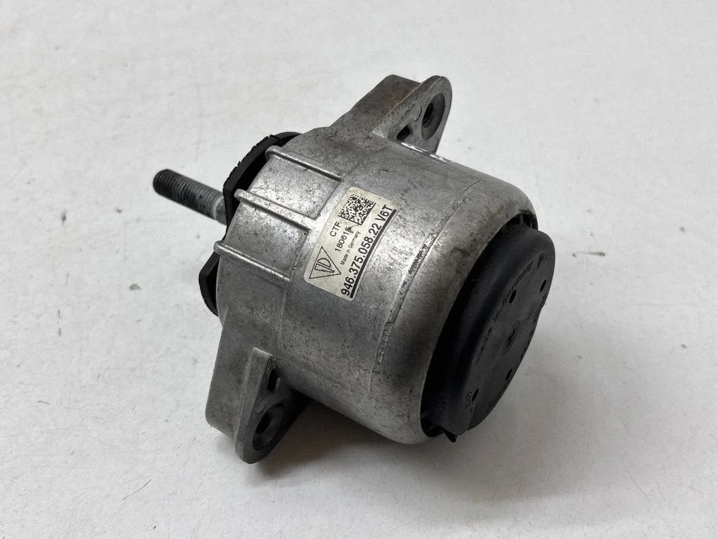 Engine mount bracket 94637505822