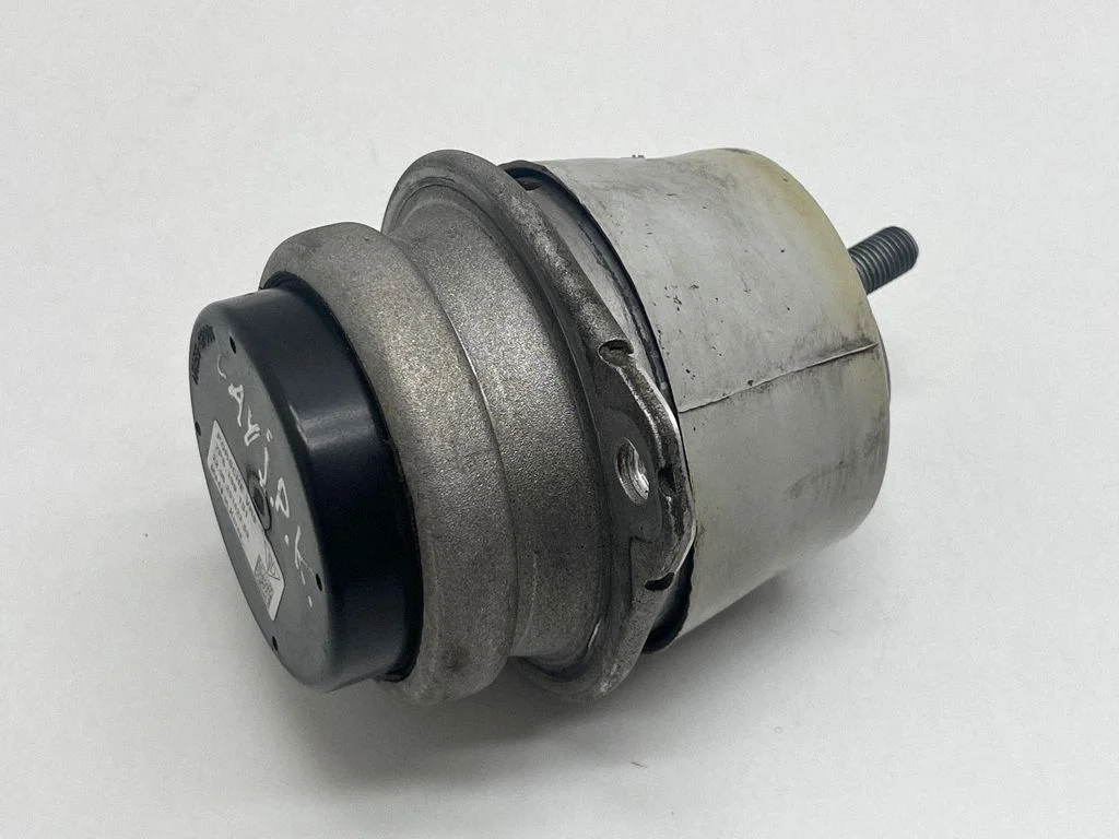 Dzinēja spilvens 7P5199131