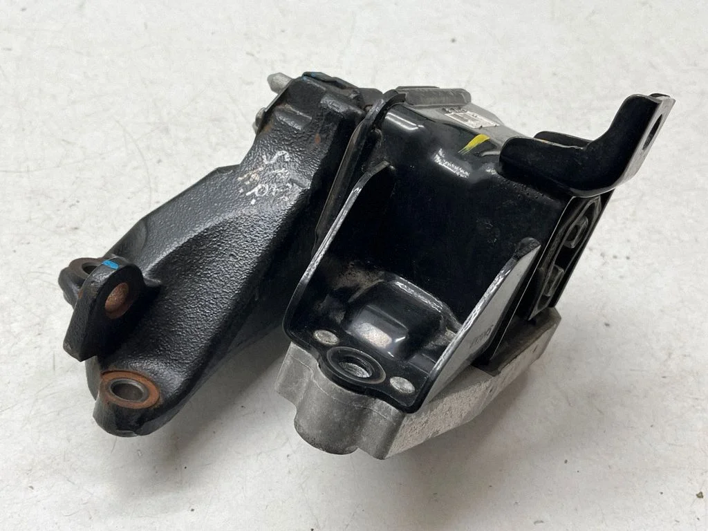 Poduszka silnika 21830F1800