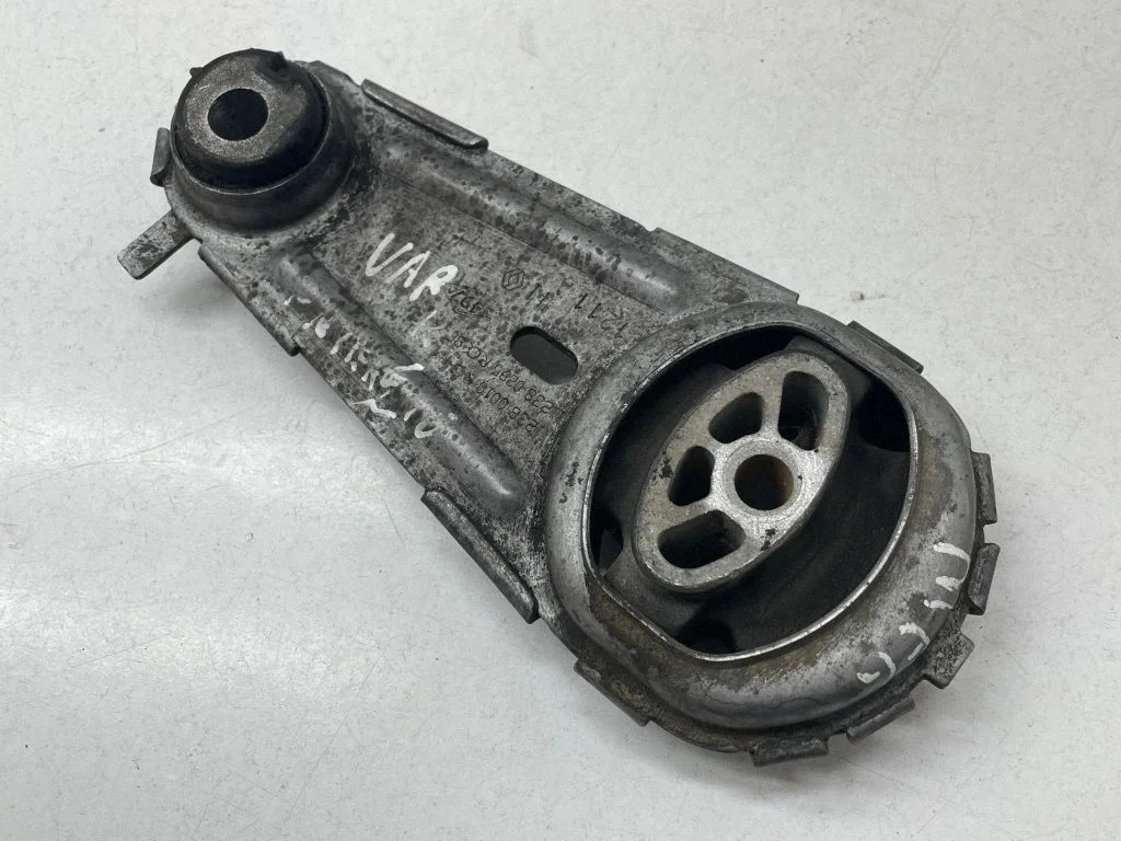 Dzinēja spilvens 112380295R