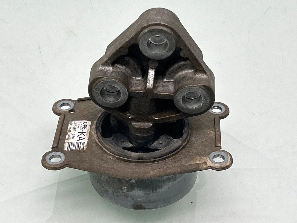 Dzinēja spilvens – Opel Meriva B (2010-2016)