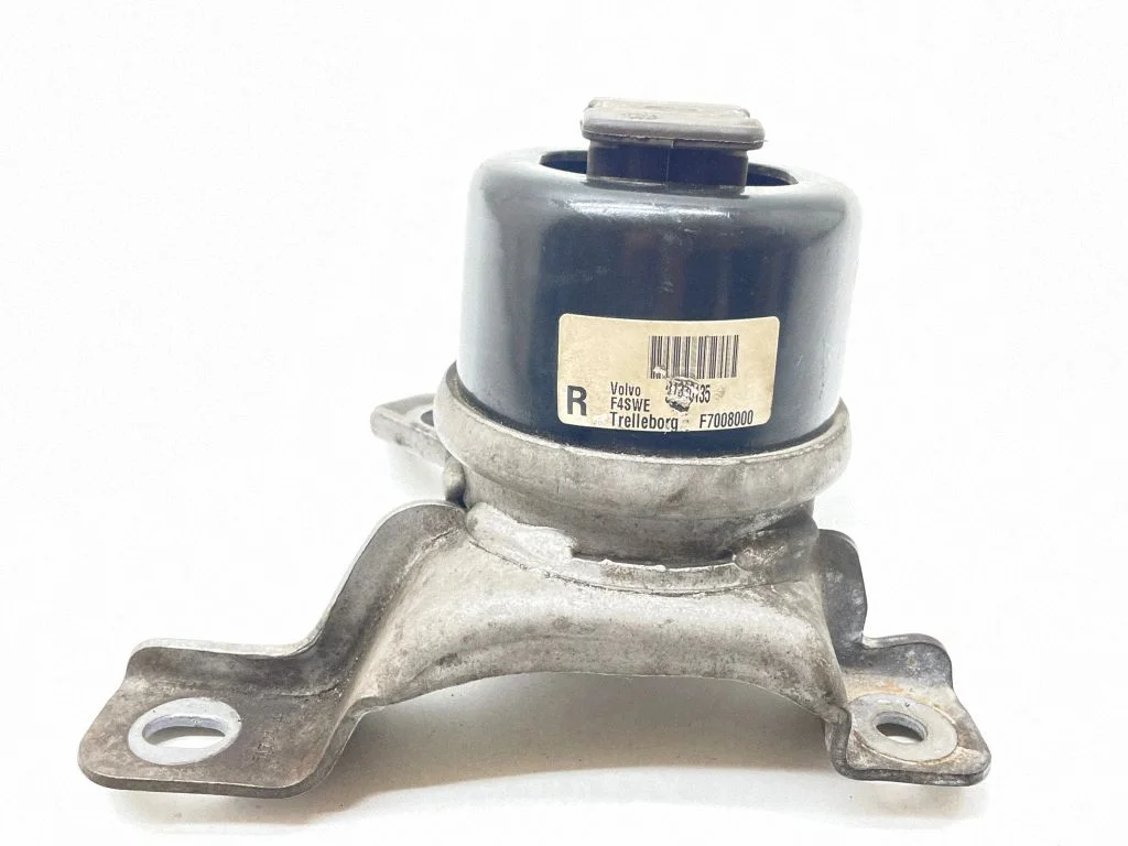 Engine mount bracket – Volvo V70 (2014-2016)