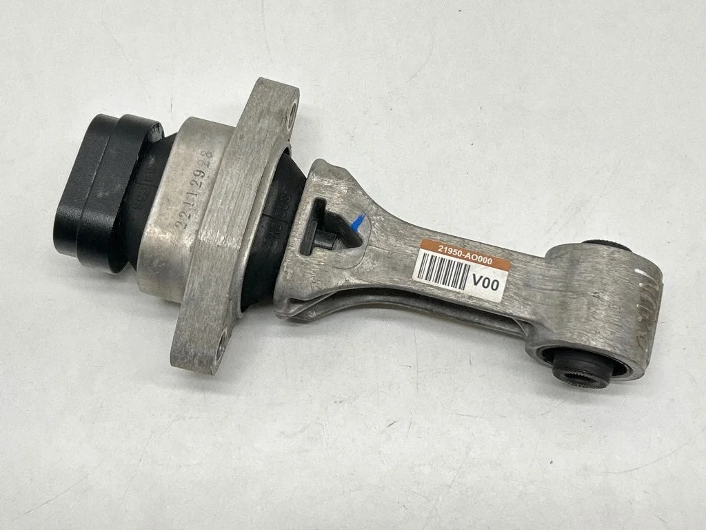 Engine mount bracket 21950AO000