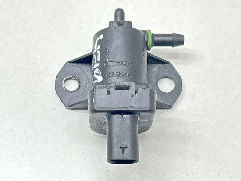 Vacuum valve 9812031180