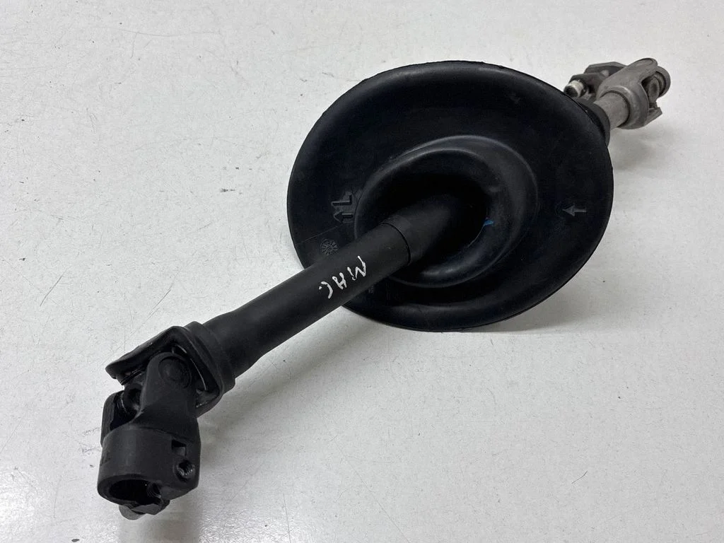 Roolisamba ristliigend – Porsche Macan (95B) (2014-2018)